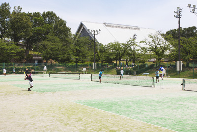 辰口丘陵公園テニスコート画像