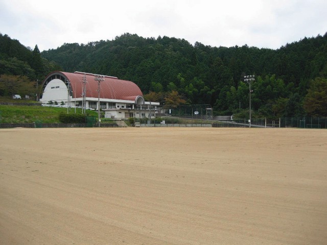 夜久野町運動広場画像