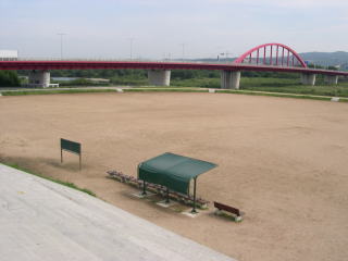 草内木津川運動公園画像