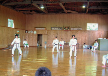 まるや山荘専用武道館画像