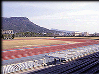 香川県立丸亀競技場画像